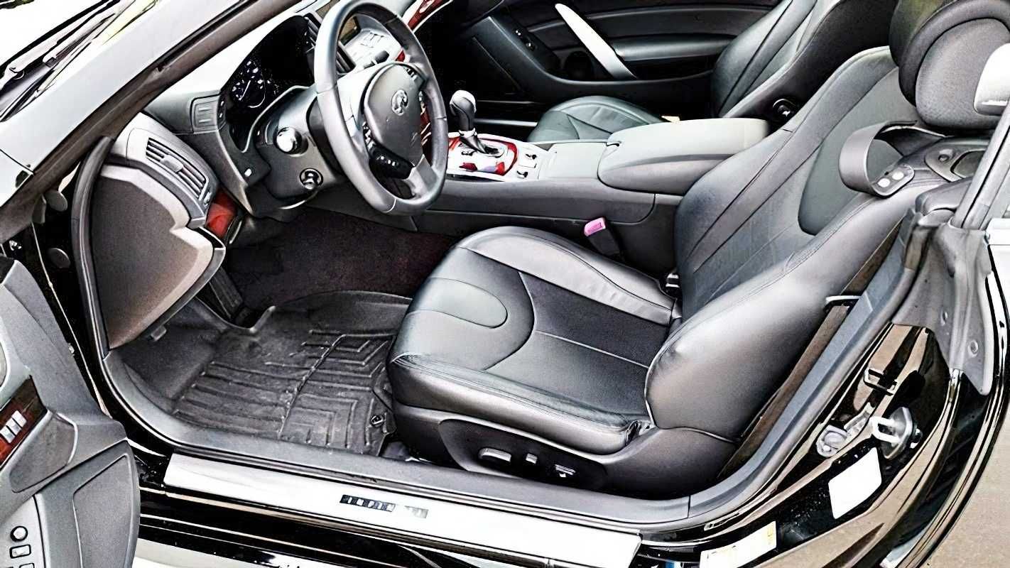 Infiniti Q60      2014