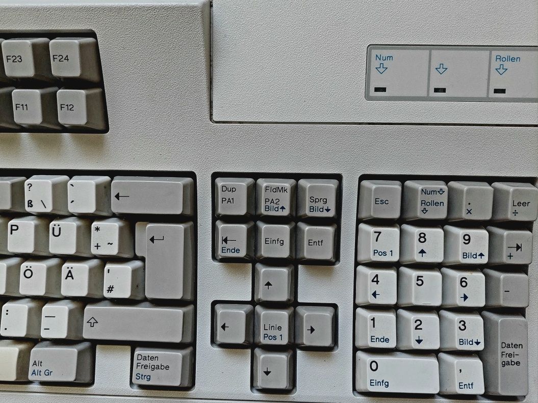 Клавіатура IBM Model M 122