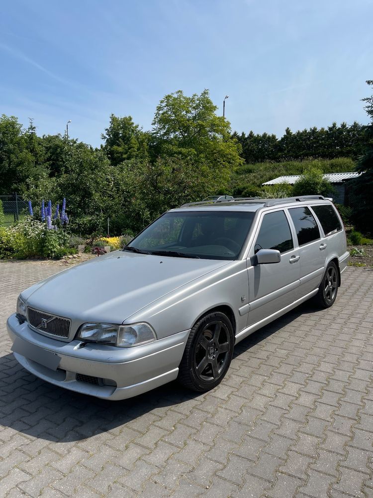 Volvo V70 Volvo V70R 2.3T AWD 1999r