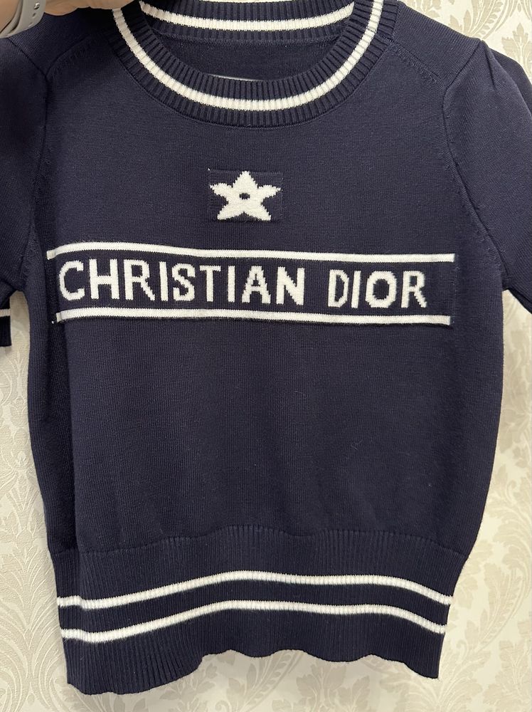 В’язані жіночі футболки Dior