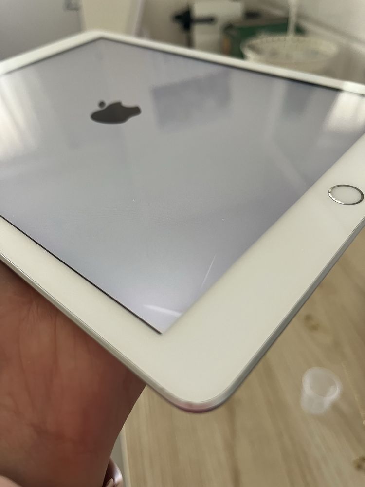 Ipad air , wifi cellular 9,7 32gb