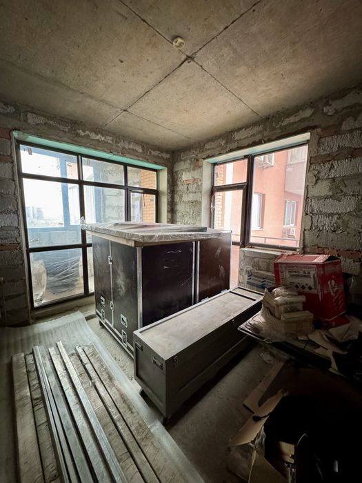 137 тыс.$ Квартира в центре 137 м2/ Три спальни/ Авантаж