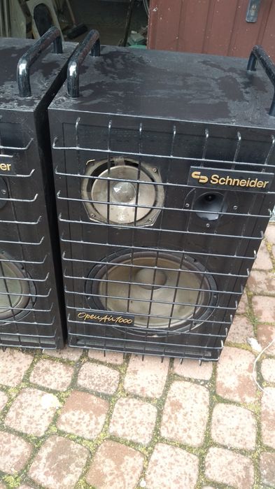 Kolumny Schneider open air 1000 jak altus lub tonsil