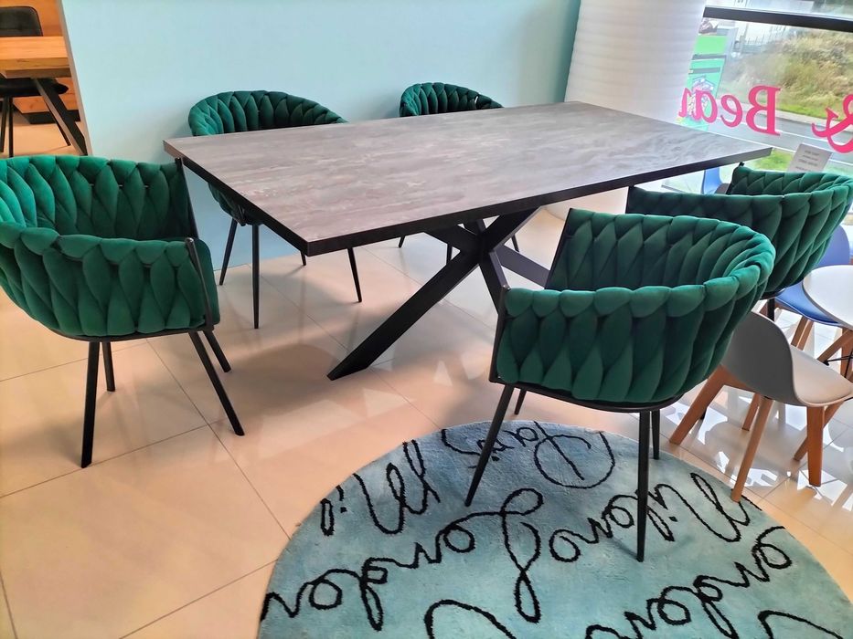 (68WN) Stół pająk + 6 krzeseł, wyprzedaż 1999 zł