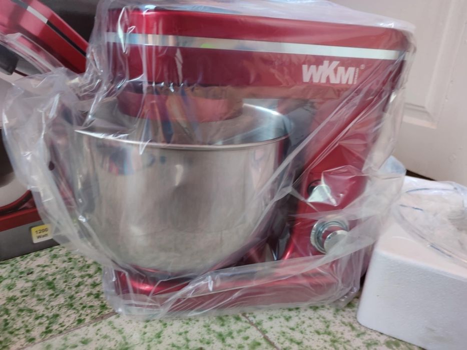 Тістозмішувач новий