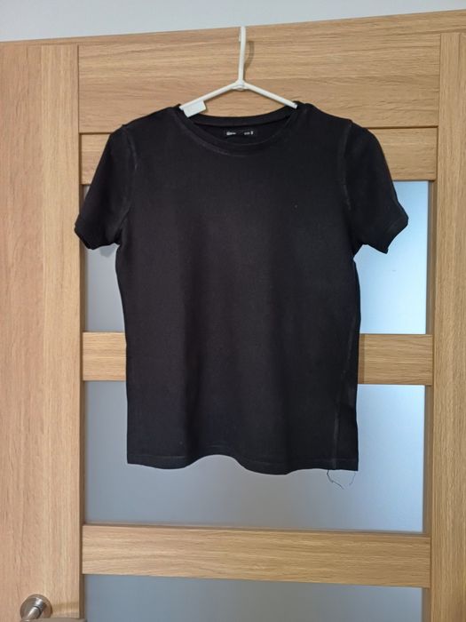 Damski czarny tshirt