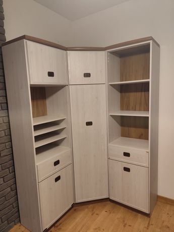 Meble młodzieżowe szafa biurko komoda witryna półka