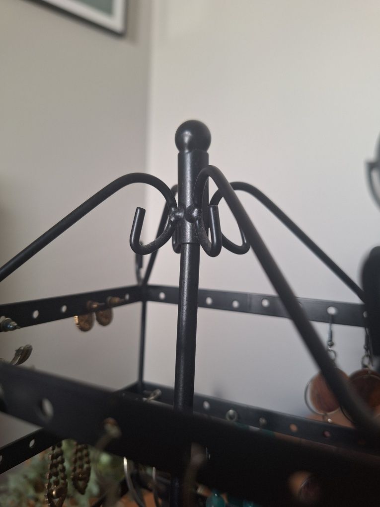 Suporte jóias  preto