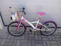 Bicicleta menina