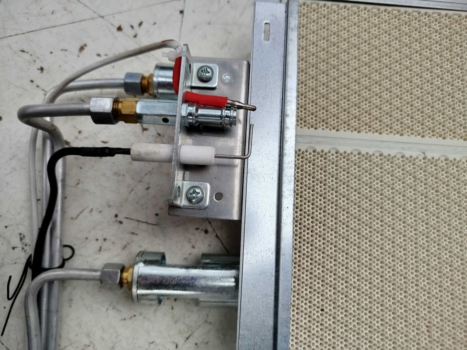 Grzejnik promiennik gazowy piecyk nagrzewnica butla propan wkład