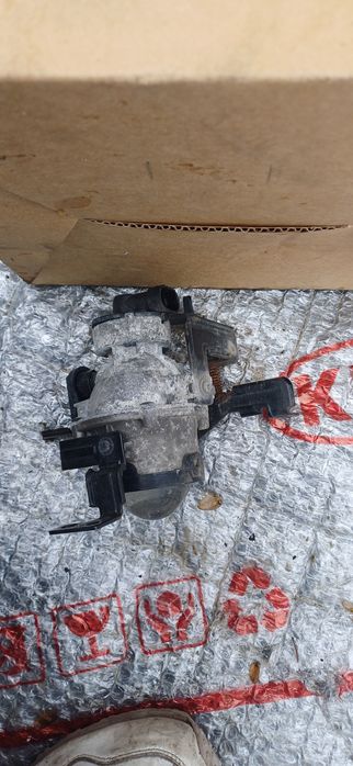 Hyundai I30 III lift halogen prawy przód przedni 92202G4500