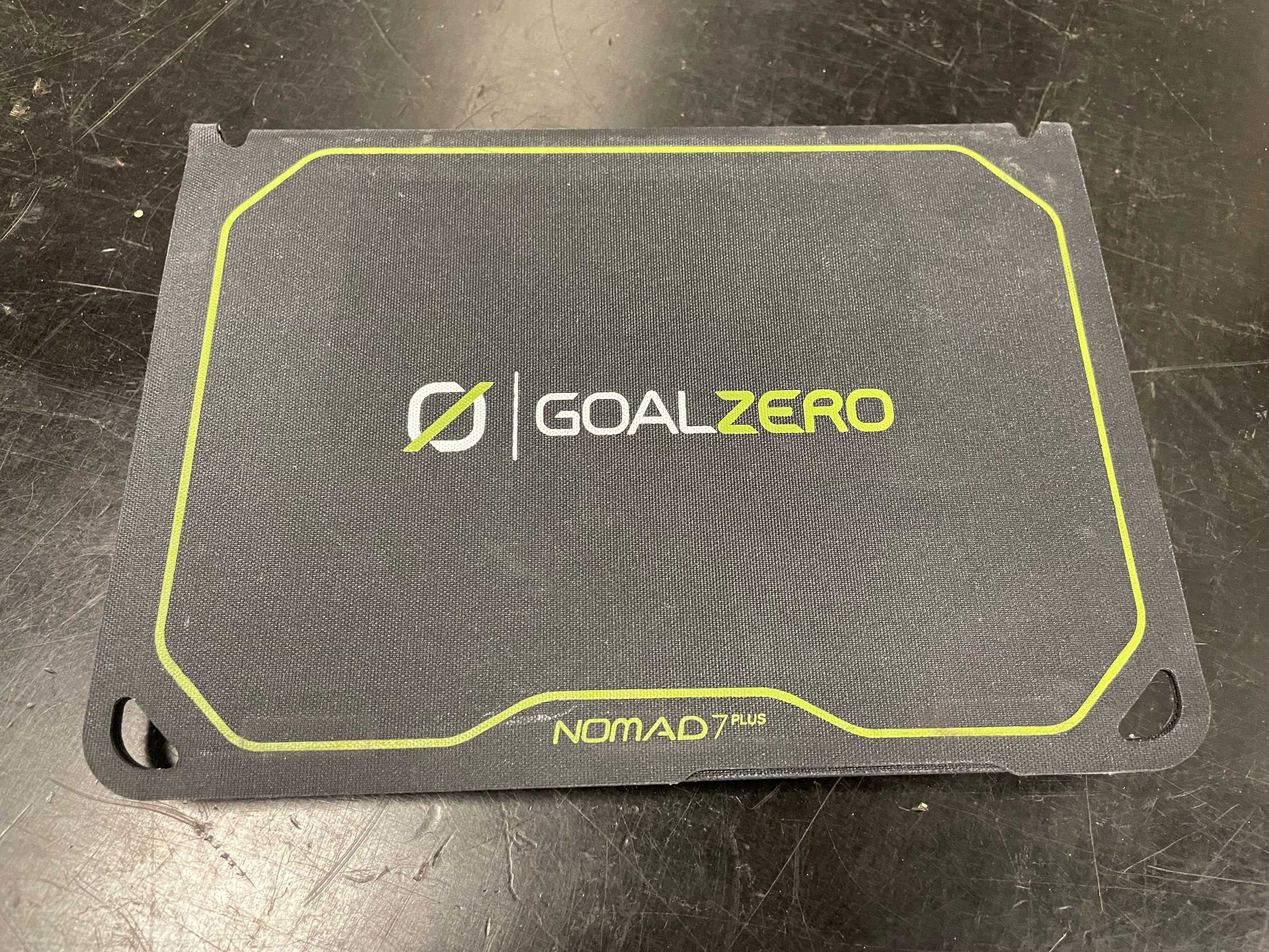 GoalZero Nomad 7 plus - ładowarka solarna USB, panel solarny