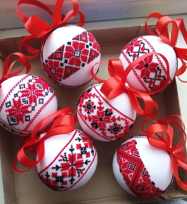 Іграшки вишиті новорічні Стефанія Україна