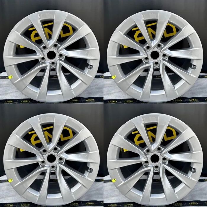 Диск колісний R18 Tesla Model 3 1044221-00-C 1044261-00-A