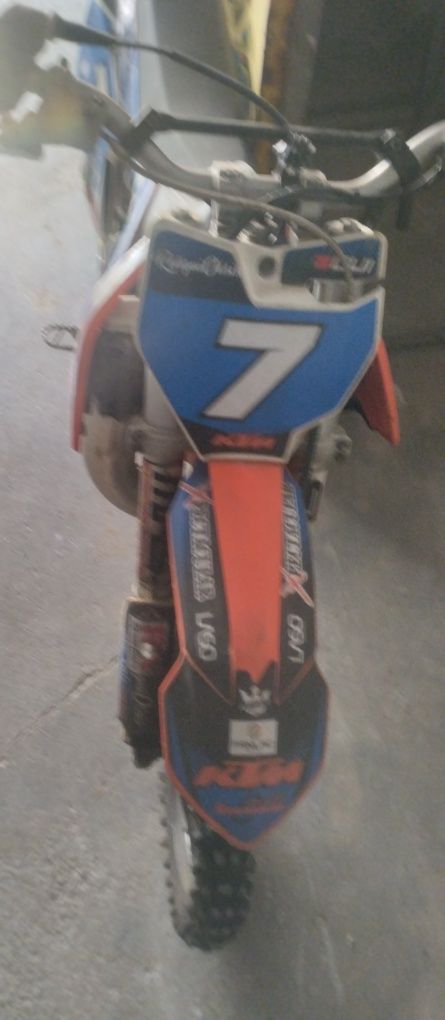 Moto de enduro criança