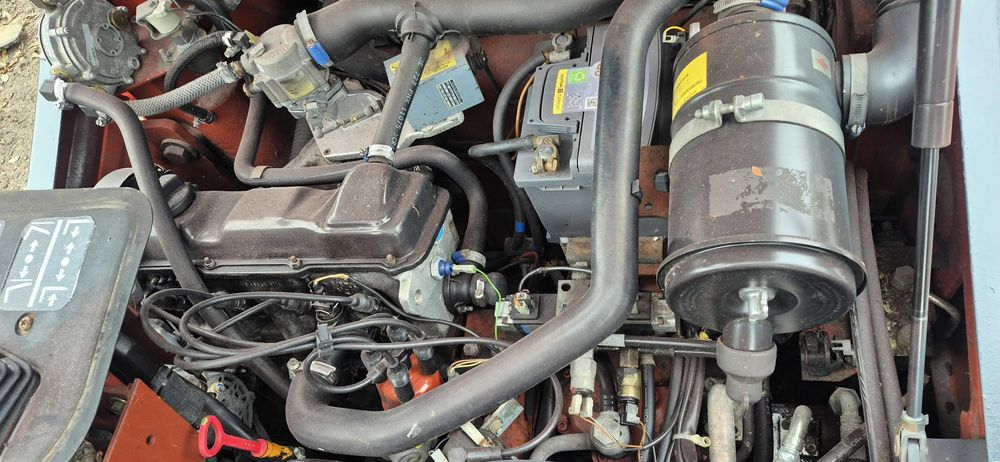 Wózek Widłowy Linde H16T - Triplex 4.70 m. - Tylko 2600 mth - Stan BDB