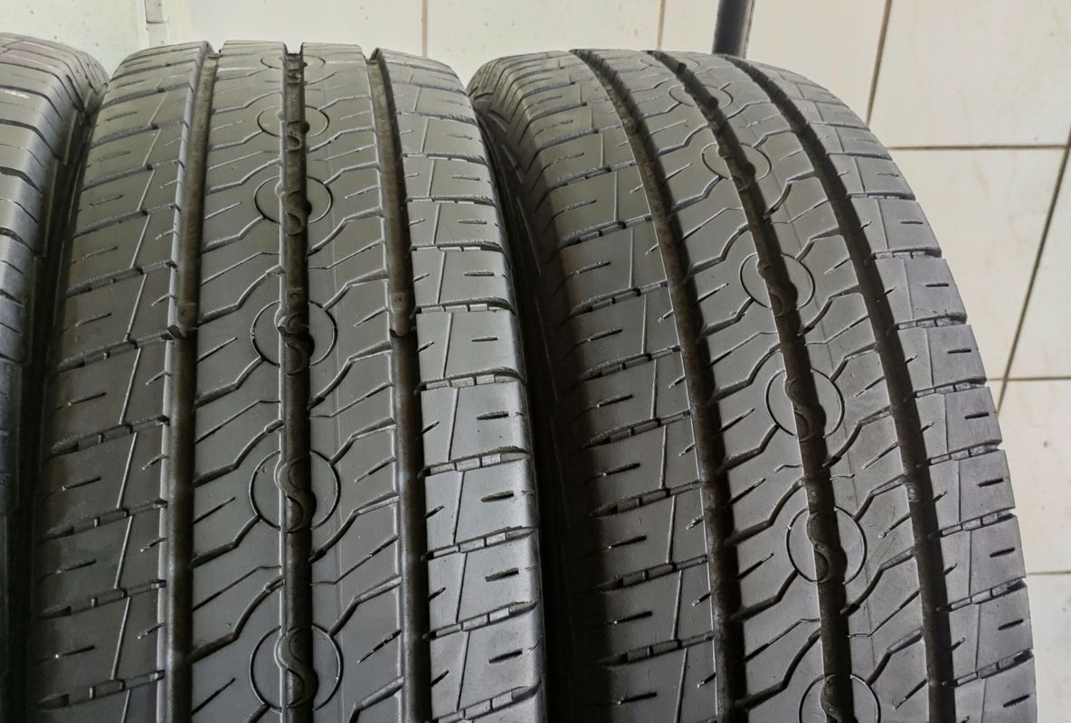 4x 205/75r16c Semperit Van-Life 2/110/108r 21r C/B/72dB 8,8mm Jak Nowe