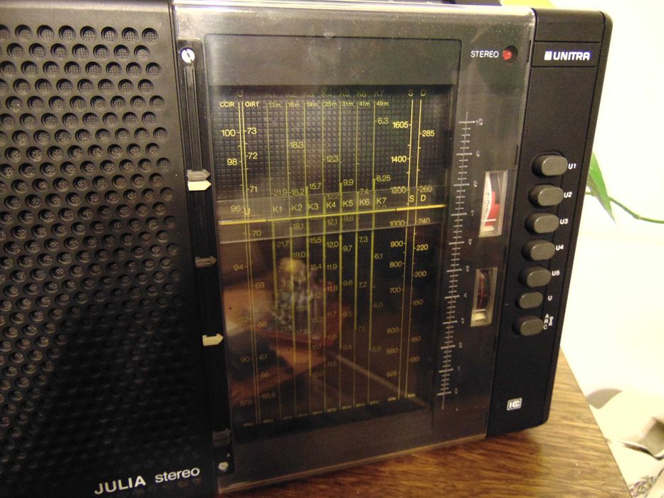 Unitra Julia - radio w stanie bardzo dobrym