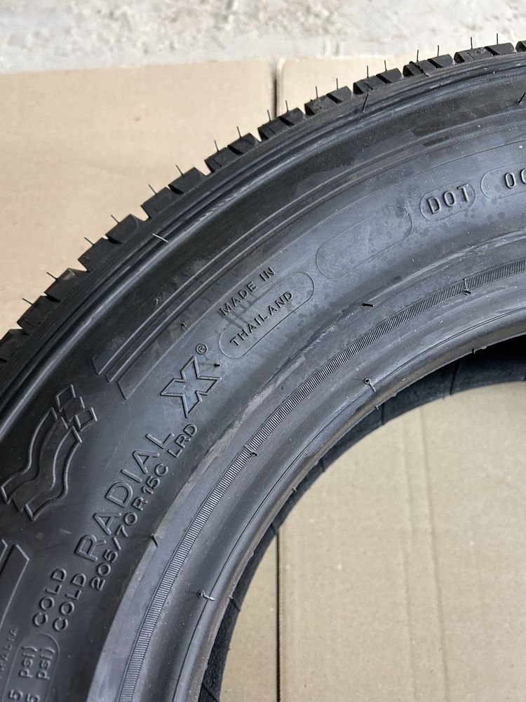 205/70R15C Michelin Vanprix Нові!!