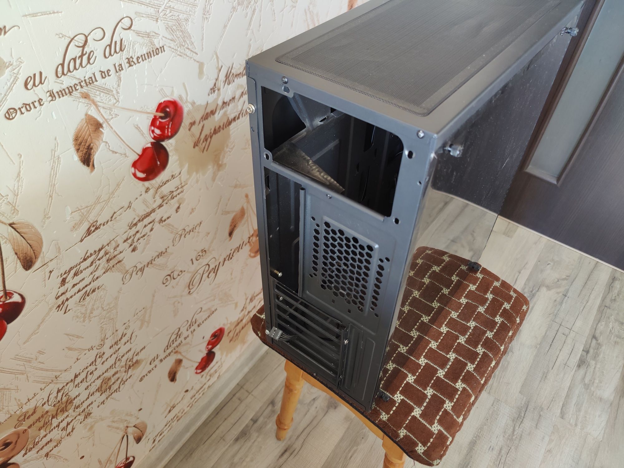 Корпус Frime Fusion Red LED (Fusion-U3-315RLF-WP) Miditower