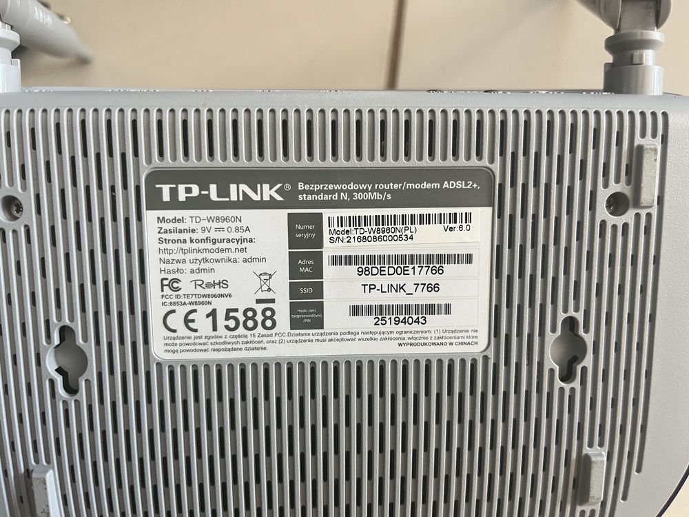 Router TP-Link TD-W8960N