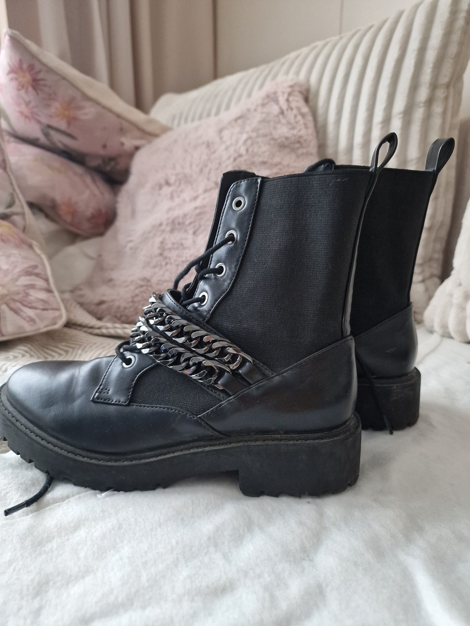 Buty workerh sztyblety z łańcuszkiem