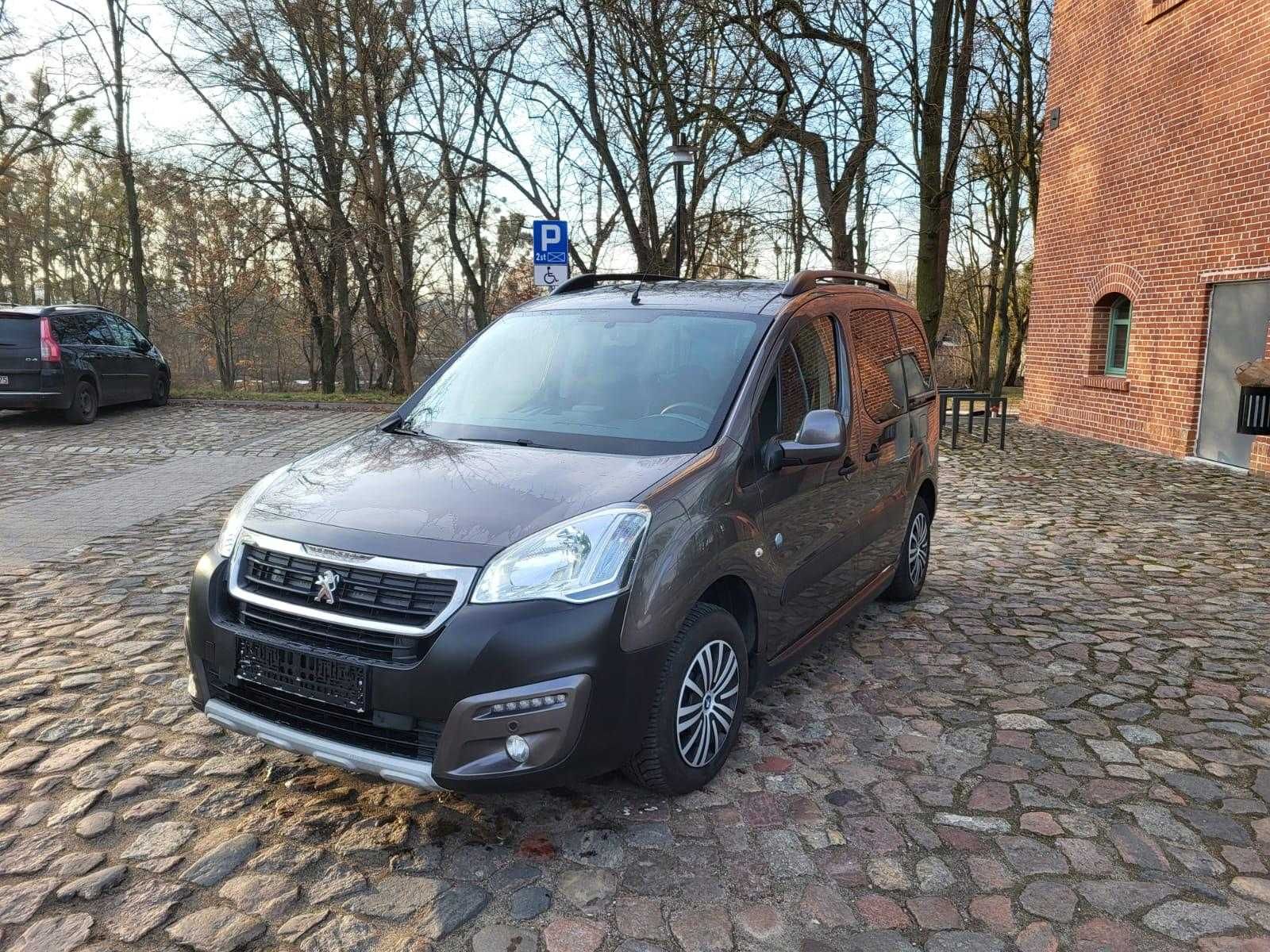 Peugeot Partner Lift Jak Nowy! Outdoor! Kamera! 6 BIEG 120KM! LED! Hak