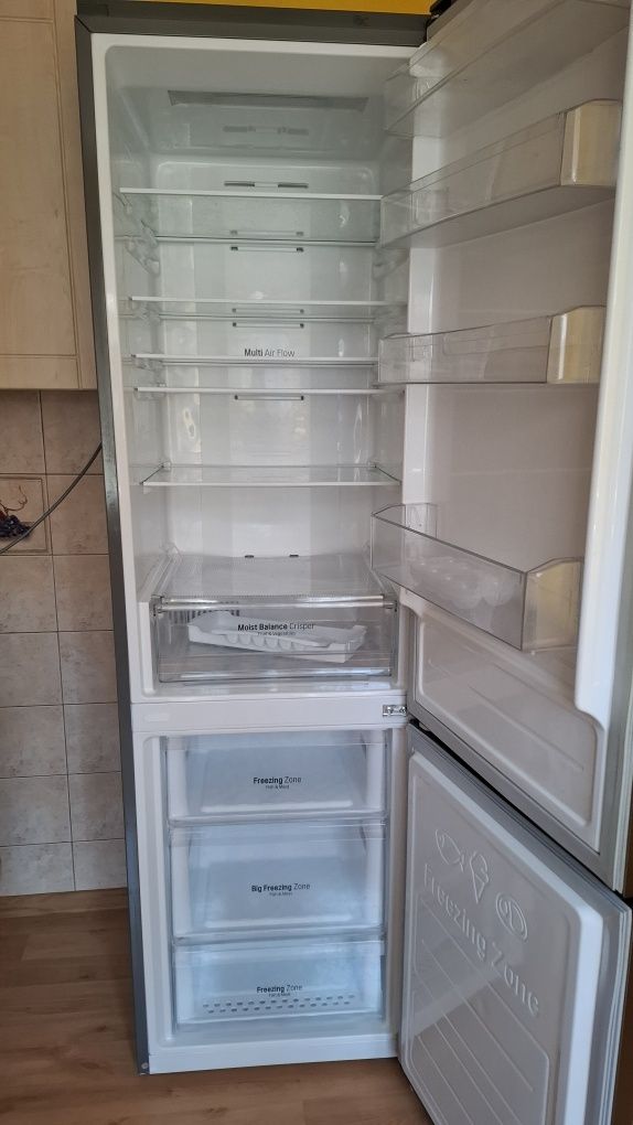 Lodówka LG no frost