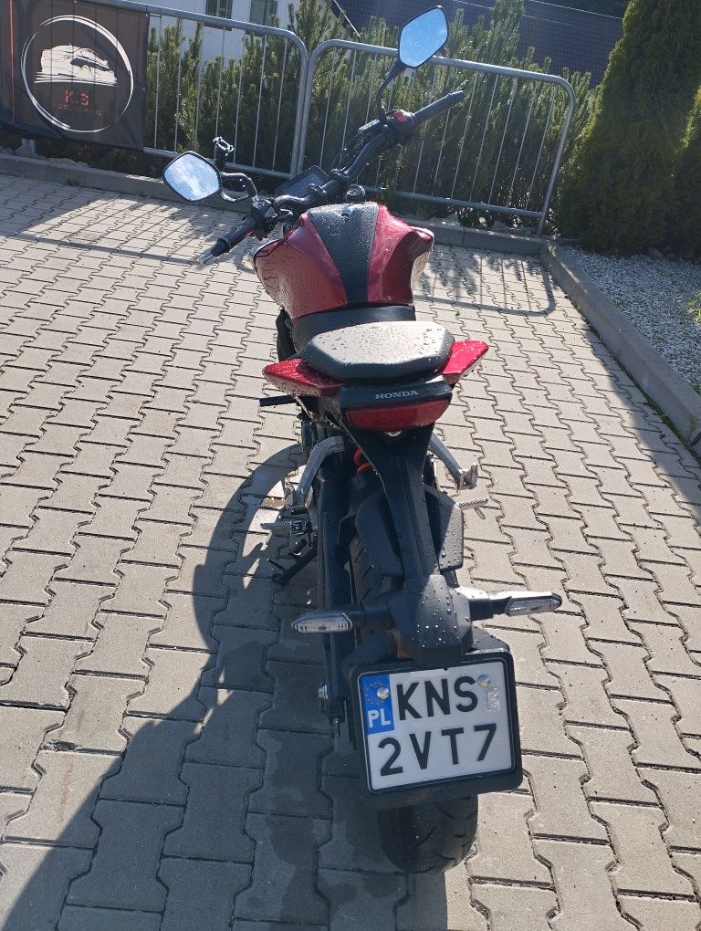Motocykl Honda Cb125r