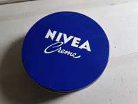 Nivea puszka metalowa, opakowanie