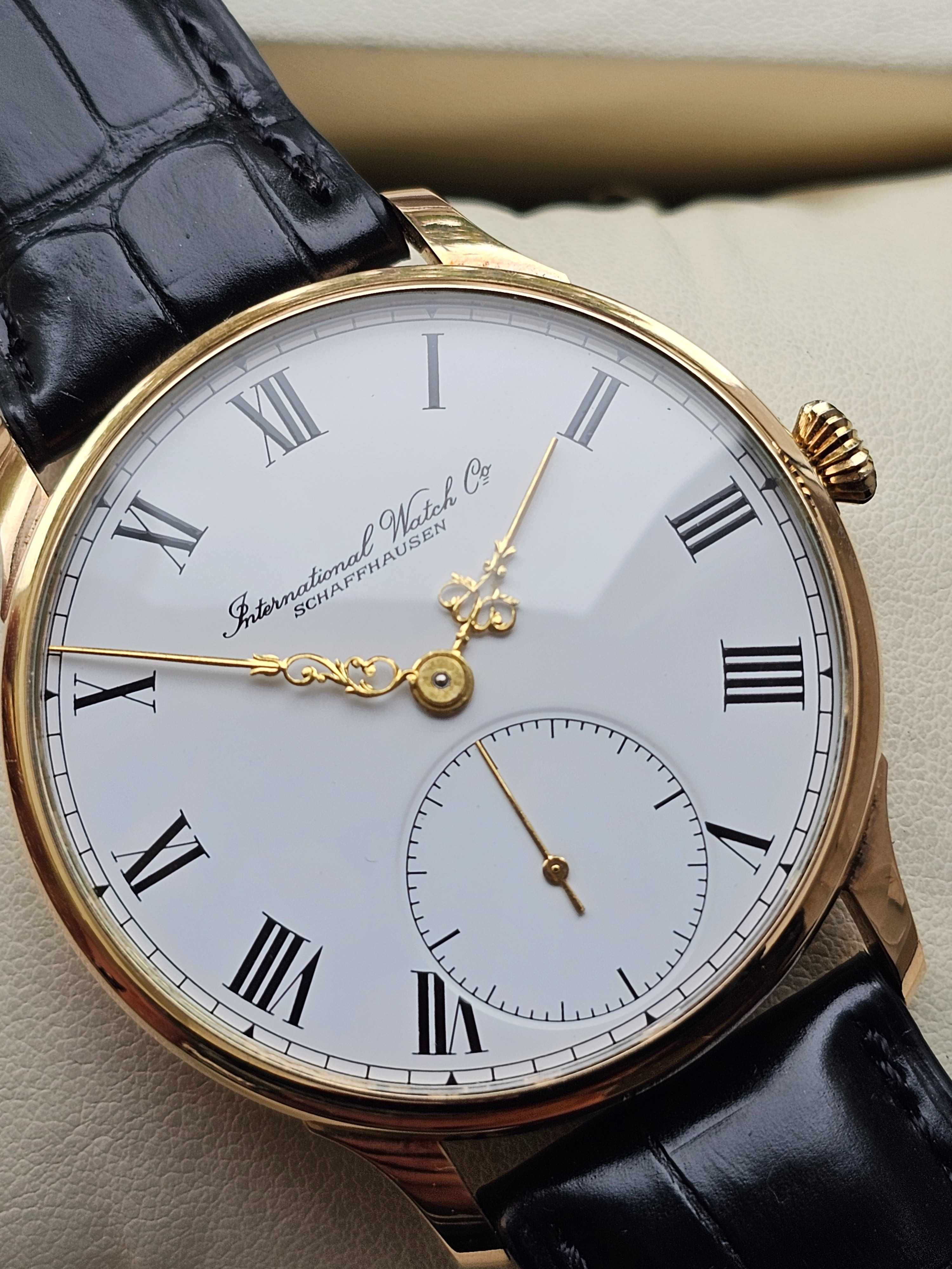 Złoty IWC Schaffhausen lite złoto 14K pasówka