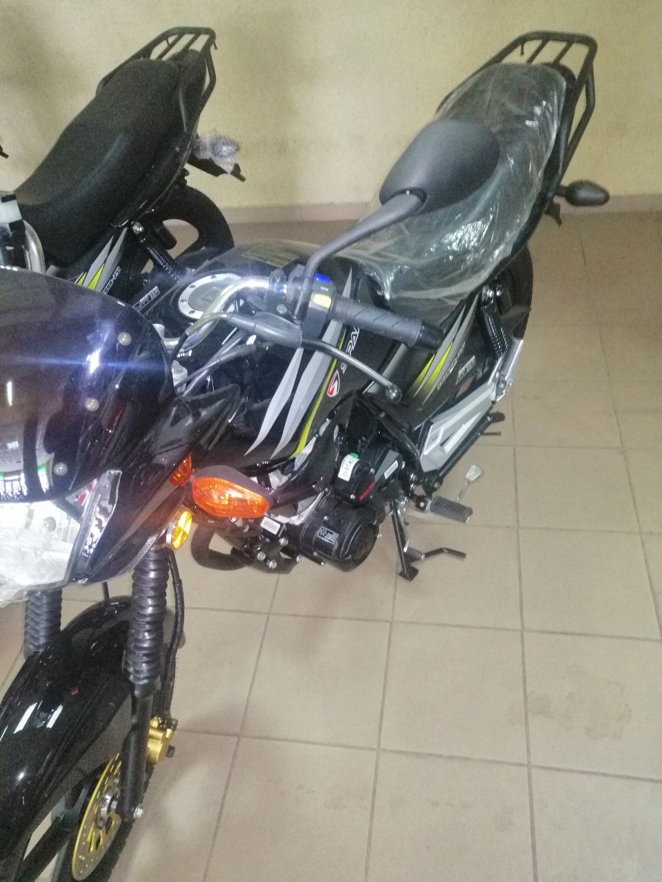 Мотоцикл Спарк 200