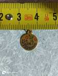Medalha em ouro usado