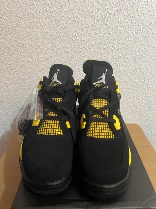 Jordan_4_Retro_Thunder R.45