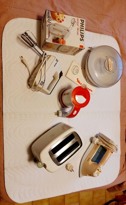 Conjunto Batedeira Torradeira Ferro Chaleira etc