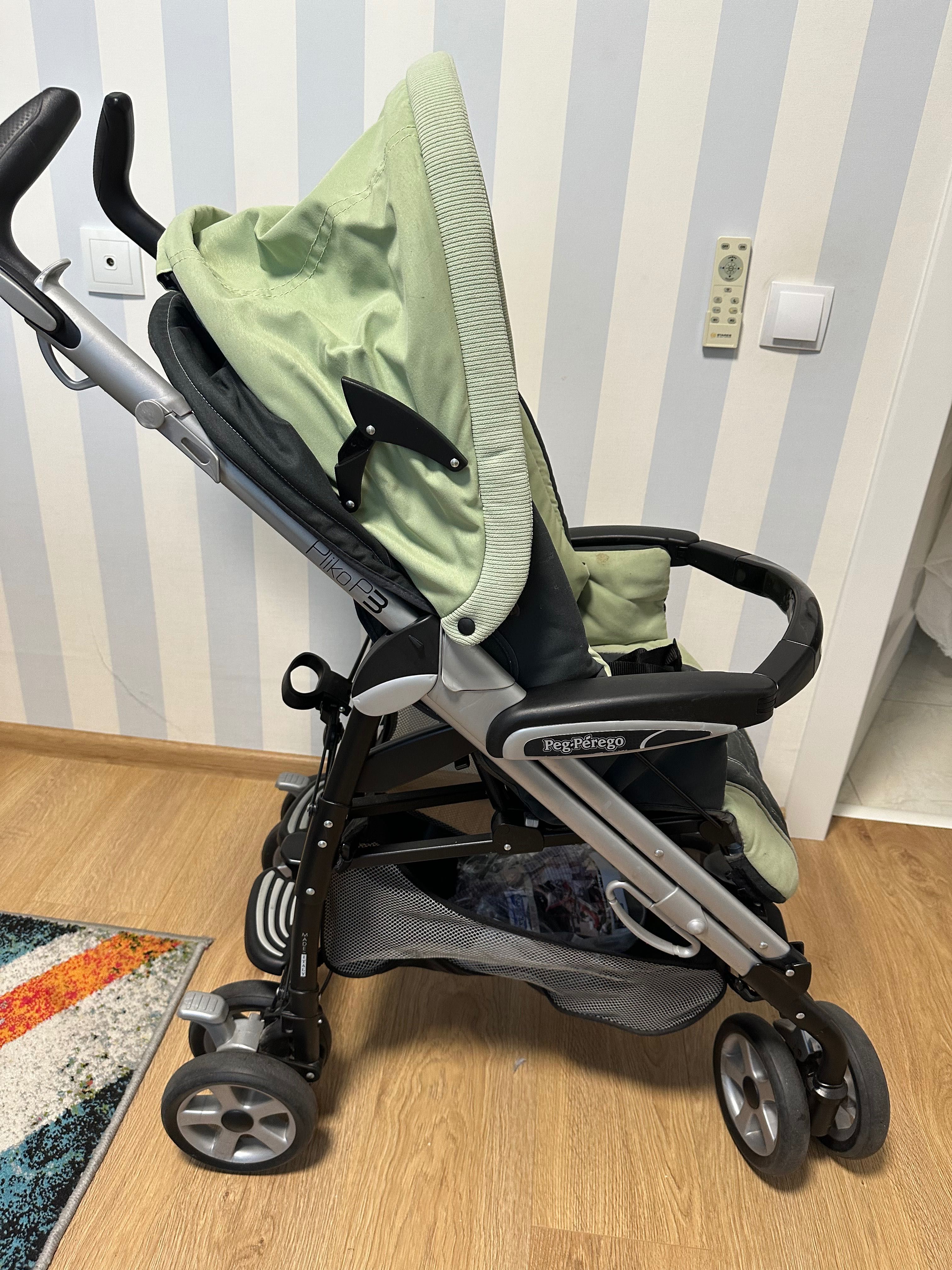 Прогулянкова коляска peg-perego