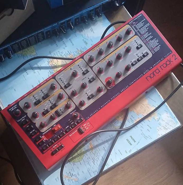 Nord Lead 2 Rack Desktop syntezator moduł