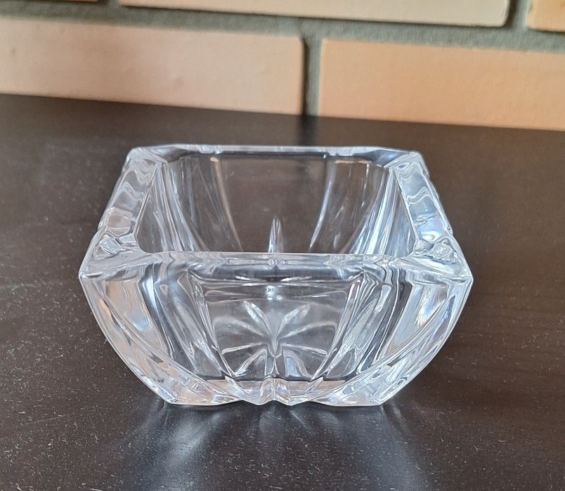 Cinzeiro em Cristal