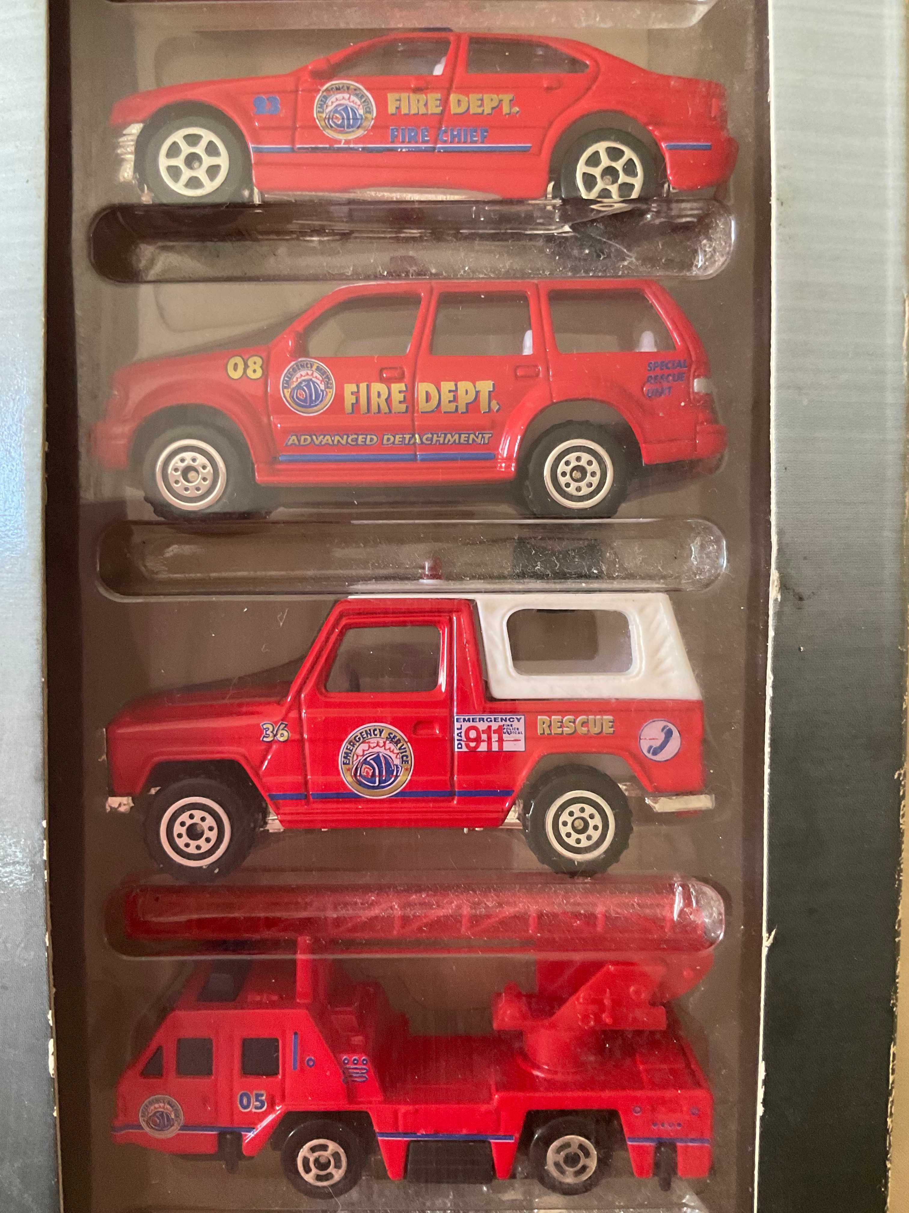 Conjunto Veículos de Bombeiros Miniatura + Helicóptero - Nunca Aberto.