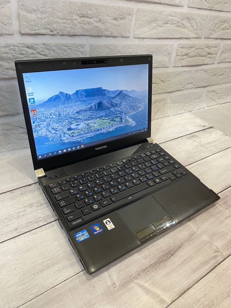 Ноутбук Toshiba Satelite R830 13.3’’ i5-2435M 8GB ОЗУ/ 128GB SSD r1537