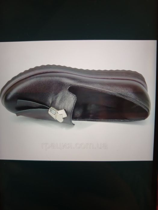 шкіряні жіночі туфлі