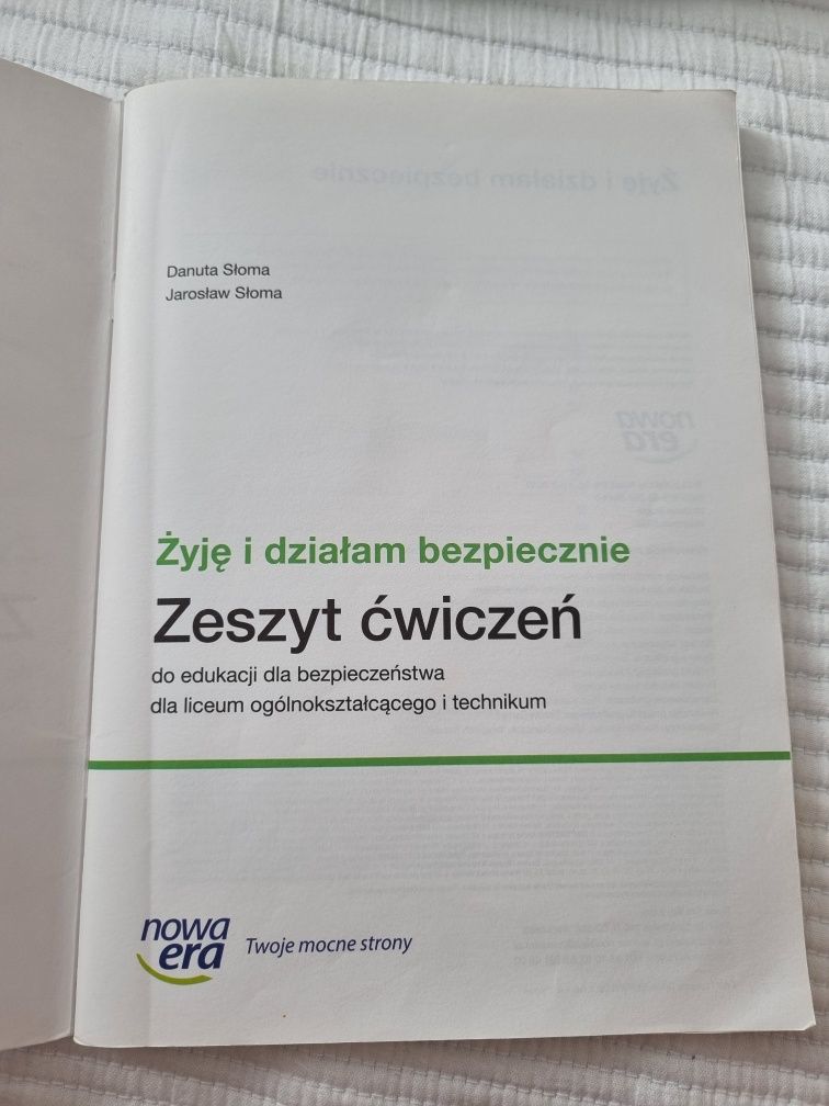 Zeszyt ćwiczeń do edukacji dla bezpieczeństwa kl 1 Nowa era, Liceum