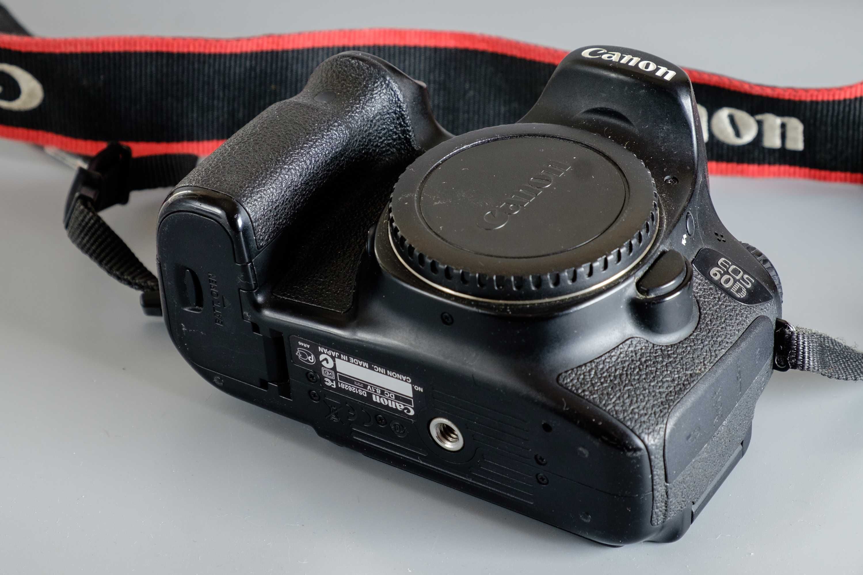 Canon EOS 60D Body дзеркальна фотокамера