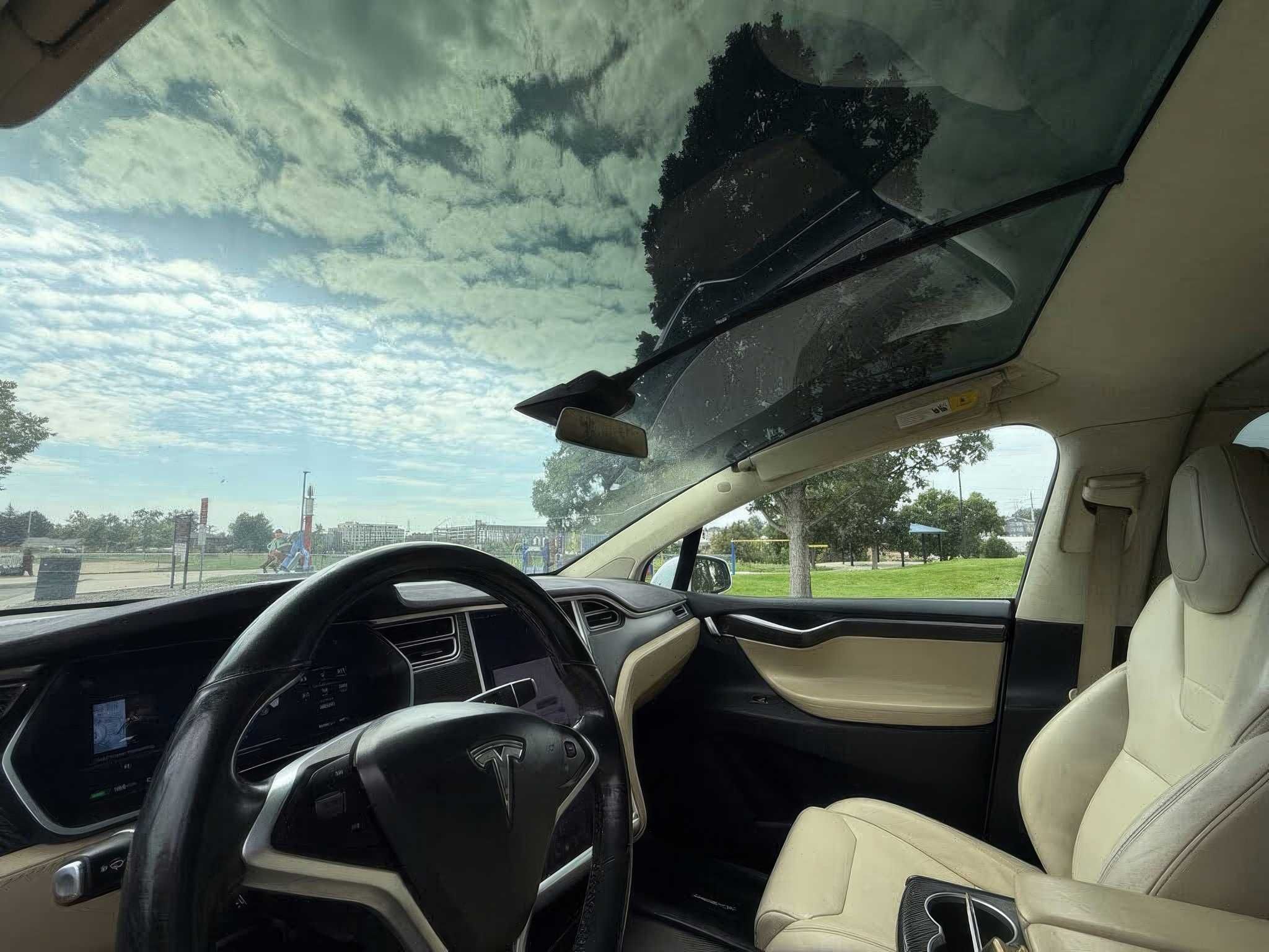 Tesla Model X 2017