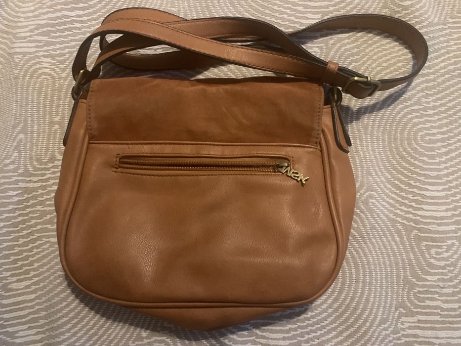 Mala Misako castanha