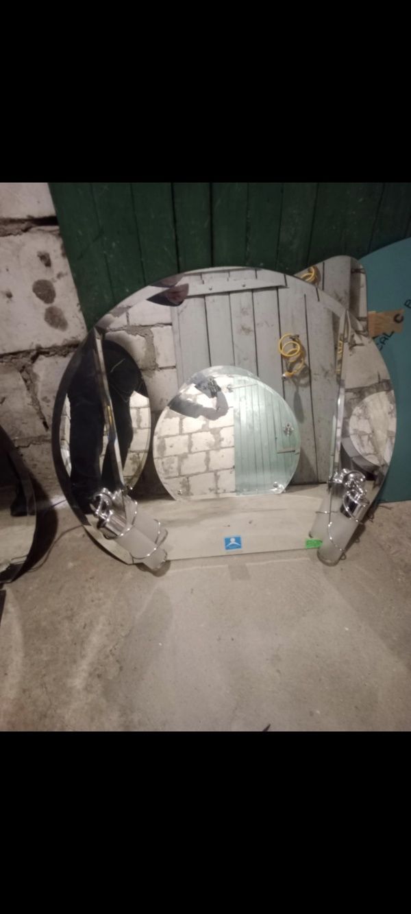 Nowe lustra łazienkowe