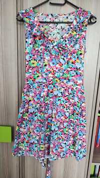 Bawełniana krótka sukienka na lato z kolorowe kwiatki pastelowe kolory