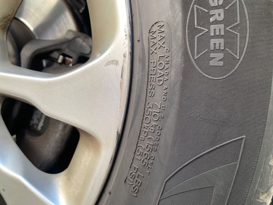 Шини літні Mishelin Primacy 215/60 R17 96V