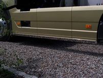 Listwy boczne, miedzyosiowe  Volvo FH / FM
