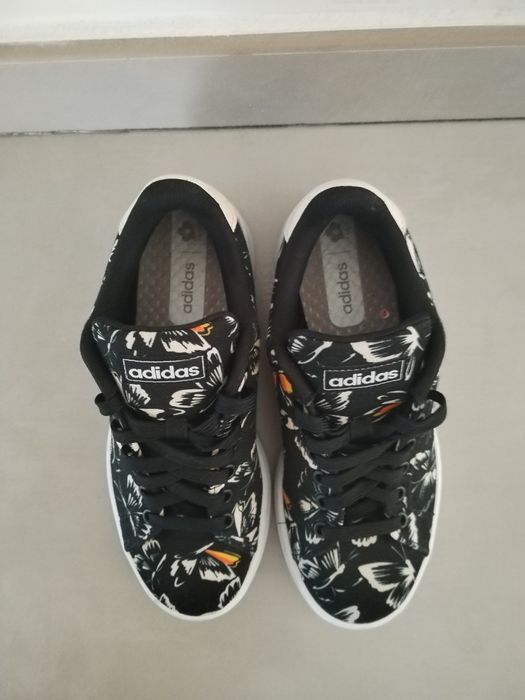 Sapatilhas /tênis adidas advantage farm